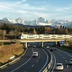 Uso de autopistas suizas y compra de viñeta