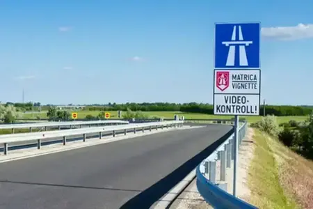 Viñeta de autopista checa 2024